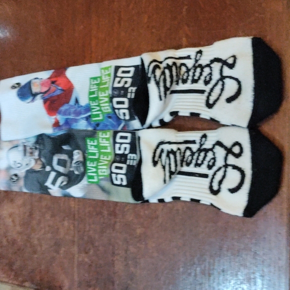 Legends socks - Picture 2 of 3